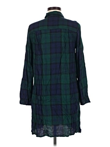 Old Navy Casual Dress (view 2)