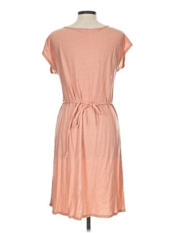 Old Navy Casual Dress (view 2)