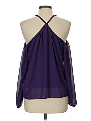 Fashion Sleeveless Blouse (view 2)
