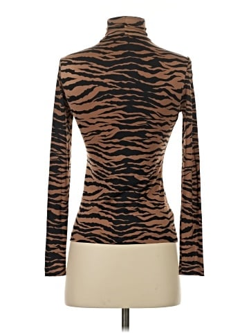 St. John Long Sleeve Turtleneck (view 2)