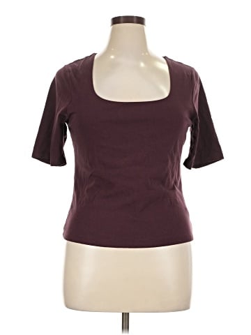 Old Navy Short Sleeve T-Shirt (view 1)