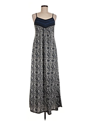 Xhilaration Casual Dress (view 1)