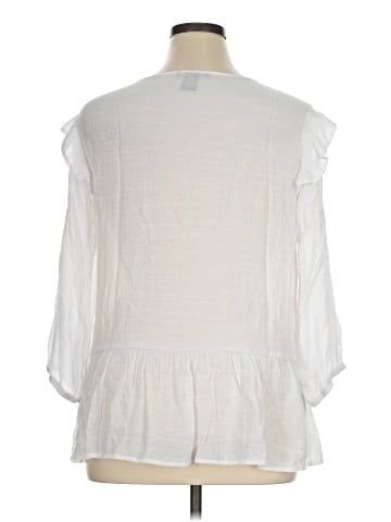 Robert Louis Sleeveless Blouse (view 2)