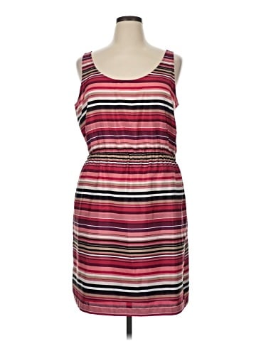 Ann Taylor LOFT Outlet Casual Dress (view 1)
