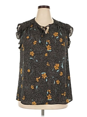 Les Serein Sleeveless Blouse (view 1)