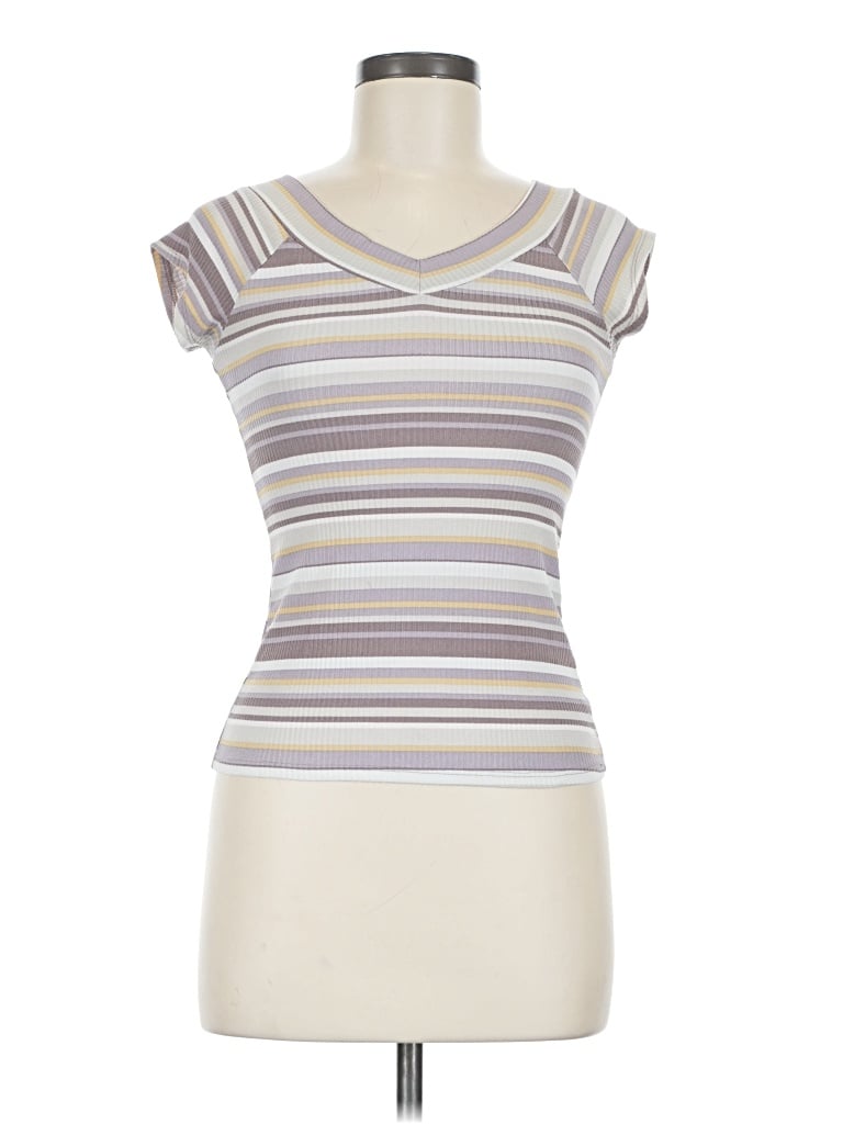 Pre-owned Bdg Short Sleeve Top Gray Scoop Neck Tops