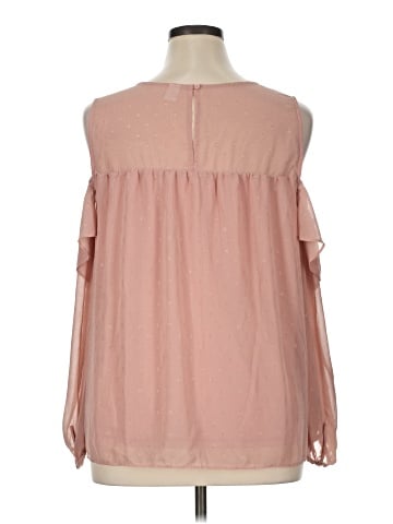 Old Navy Sleeveless Blouse (view 2)