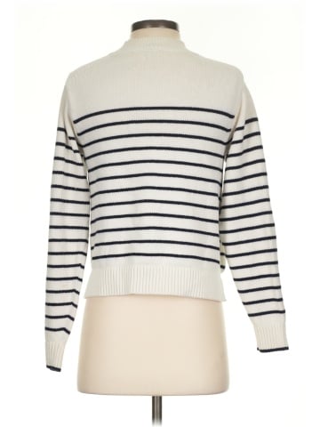 Uniqlo Turtleneck Sweater (view 2)