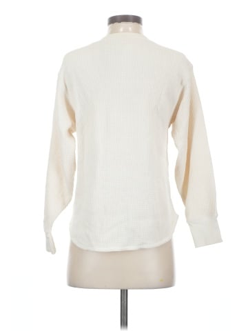 Uniqlo Long Sleeve T-Shirt (view 2)
