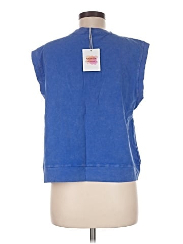Unbranded Sleeveless T-Shirt (view 2)
