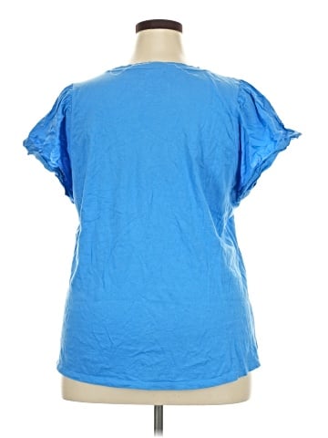 Maurices Short Sleeve T-Shirt (view 2)