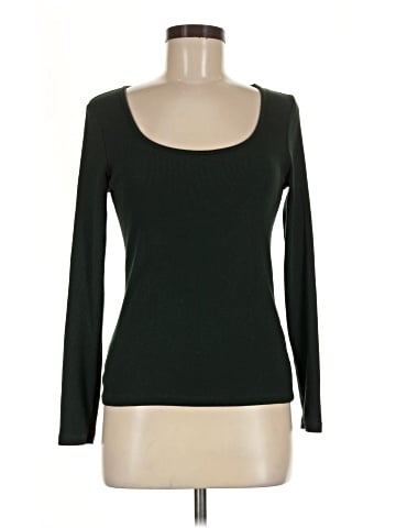 Old Navy Long Sleeve T-Shirt (view 1)
