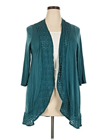 Torrid 3/4 Sleeve T-Shirt (view 1)