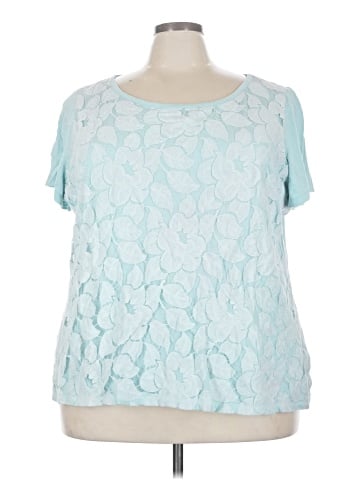 Lane Bryant Short Sleeve T-Shirt (view 1)