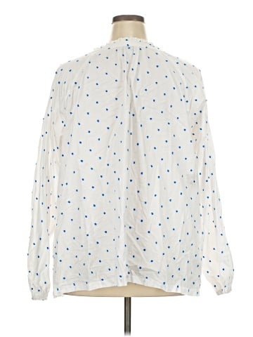 Croft & Barrow Long Sleeve Blouse (view 2)