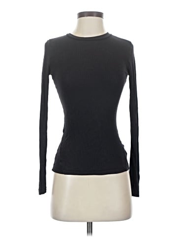 Gap Fit Long Sleeve T-Shirt (view 1)