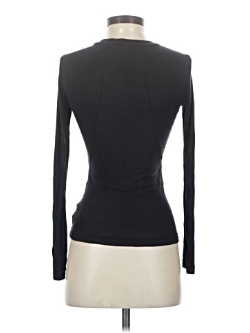 Gap Fit Long Sleeve T-Shirt (view 2)