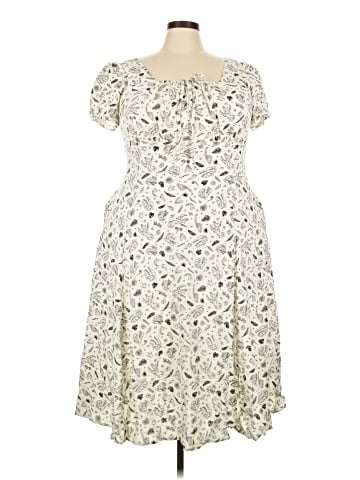 Hot Topic Casual Dress (view 1)