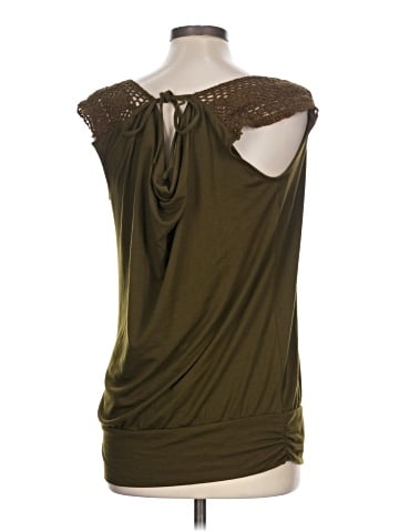 Liz Lange Maternity for Target Sleeveless Blouse (view 2)
