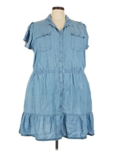 LC Lauren Conrad Casual Dress (view 1)