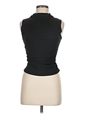 Unbranded Sleeveless T-Shirt (view 1)