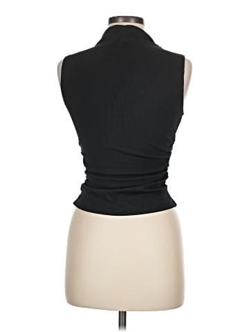 Unbranded Sleeveless T-Shirt (view 2)