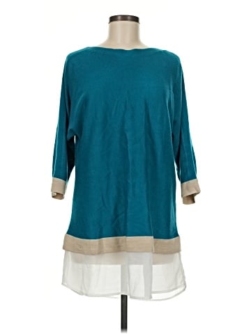 Liz Claiborne Poncho (view 1)