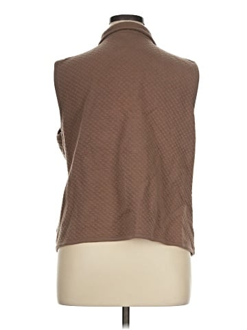 Karen Scott Sport Vest (view 2)
