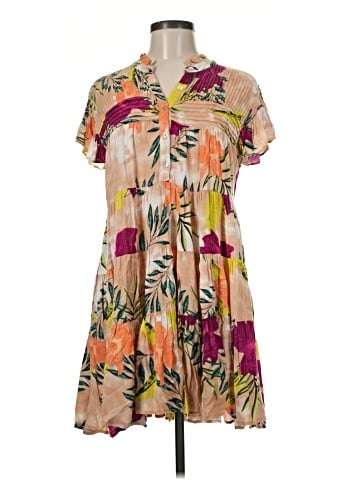 Muche et Muchette Casual Dress (view 1)