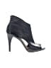 Vince Camuto 100% Leather Black Ankle Boots Size 9 - photo 1
