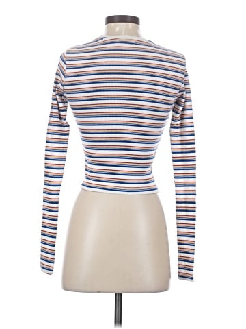 Brandy Melville Long Sleeve Turtleneck (view 2)