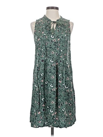 Old Navy Casual Dress (view 1)