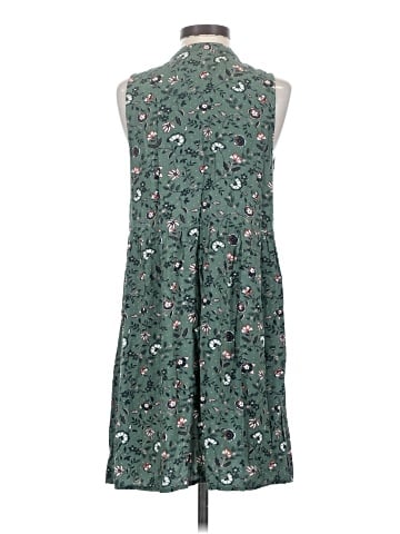 Old Navy Casual Dress (view 2)