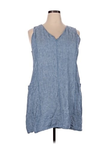 Ann Taylor LOFT Casual Dress (view 1)