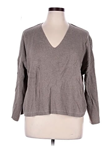 Old Navy Pullover Sweater (view 1)