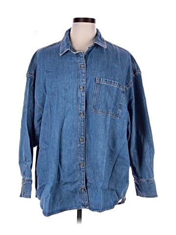Old Navy Long Sleeve Button-Down Shirt (view 1)