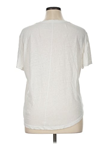 Gap Short Sleeve T-Shirt (view 2)