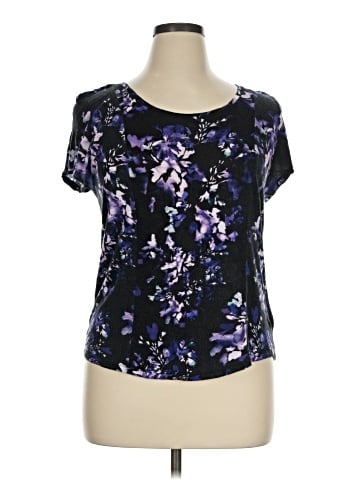 Simply Vera Vera Wang Short Sleeve T-Shirt (view 1)