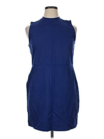 Ann Taylor LOFT Casual Dress (view 1)