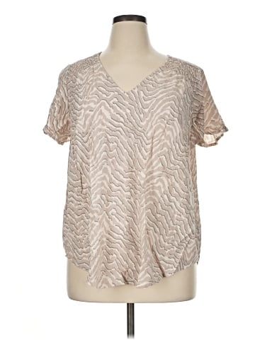 Torrid Short Sleeve Blouse (view 1)
