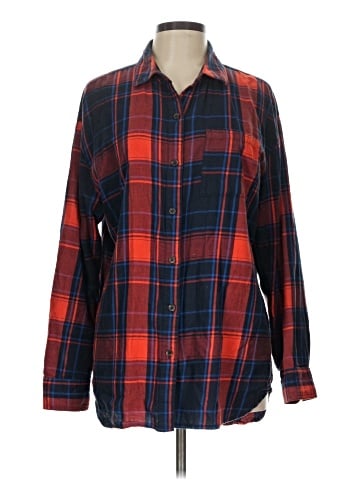 Old Navy Long Sleeve Button-Down Shirt (view 1)