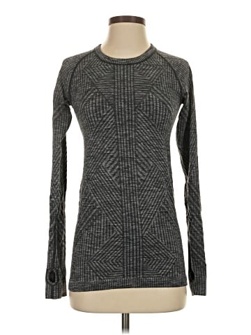 Lululemon Athletica Long Sleeve T-Shirt (view 1)
