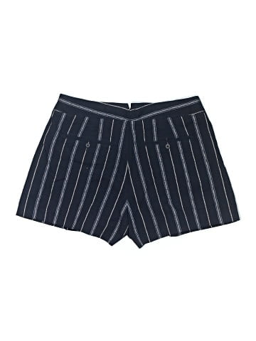 Gap Shorts (view 2)