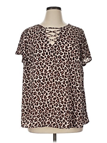 Torrid Short Sleeve Blouse (view 1)