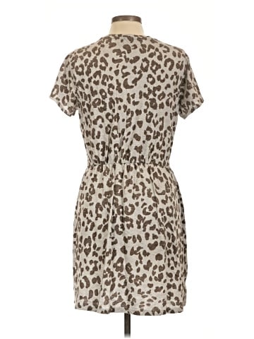 Old Navy Casual Dress (view 2)