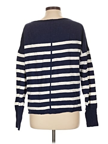 Vineyard Vines Pullover Sweater (view 2)