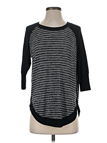 Maurices 3/4 Sleeve Top (view 1)