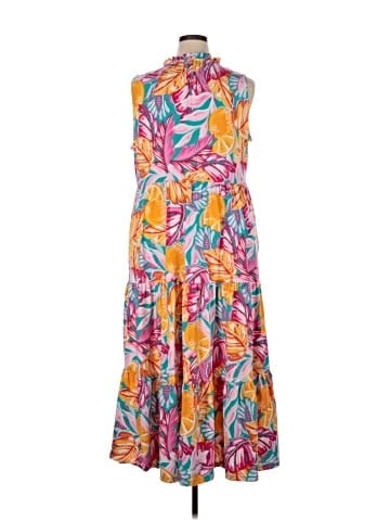 Crown & Ivy Casual Dress (view 2)