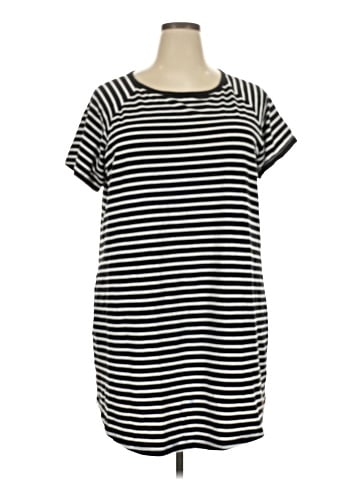 MICHAEL Michael Kors Short Sleeve T-Shirt (view 1)