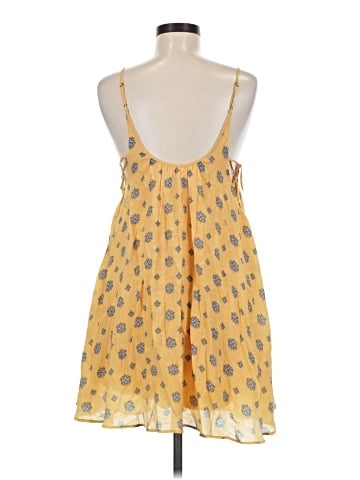 Kimchi Blue Sleeveless Top (view 2)
